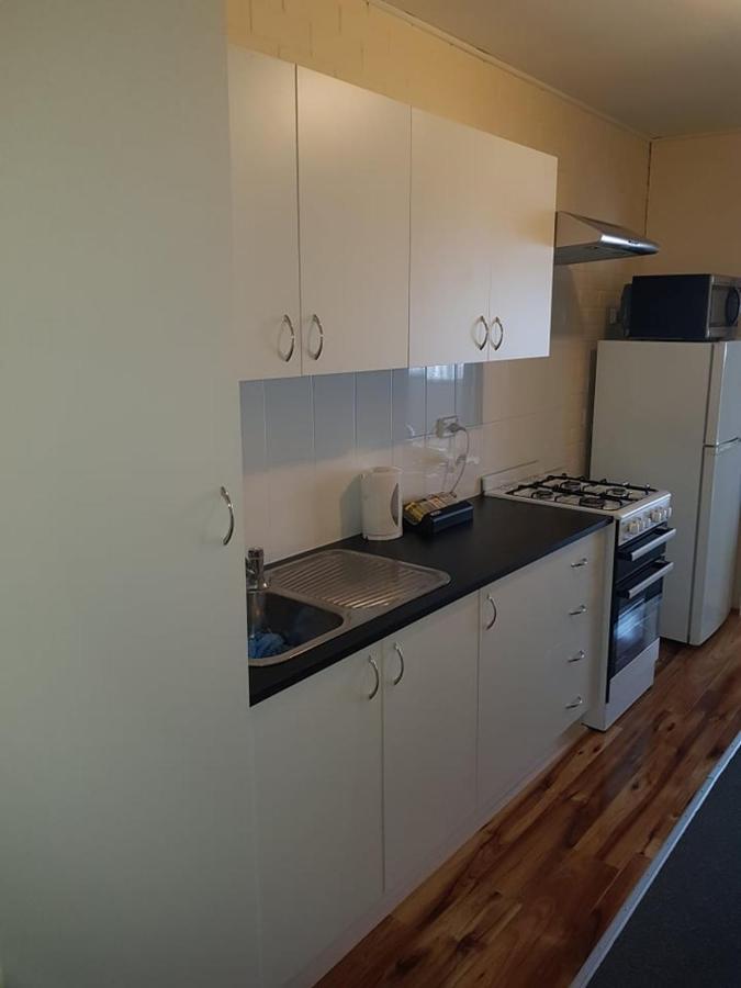 Whyalla Country Inn Motel Bagian luar foto