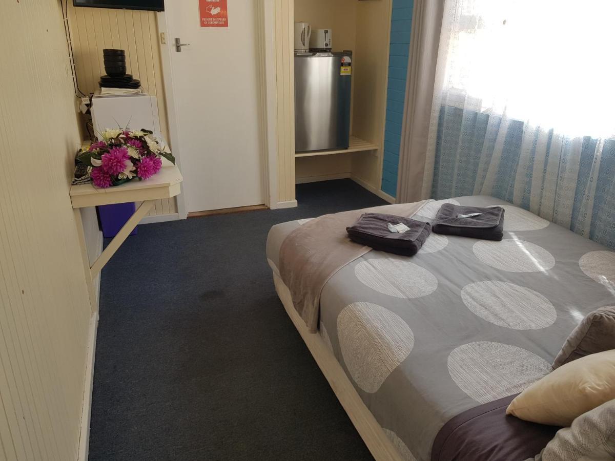 Whyalla Country Inn Motel Bagian luar foto