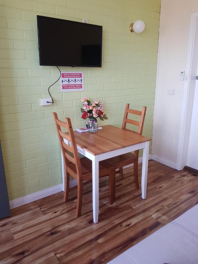 Whyalla Country Inn Motel Bagian luar foto